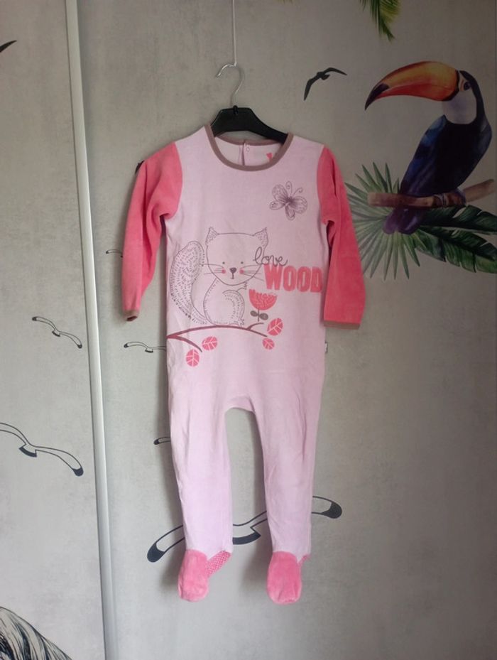 Lot pyjamas une pièce taille 24 mois - photo numéro 4