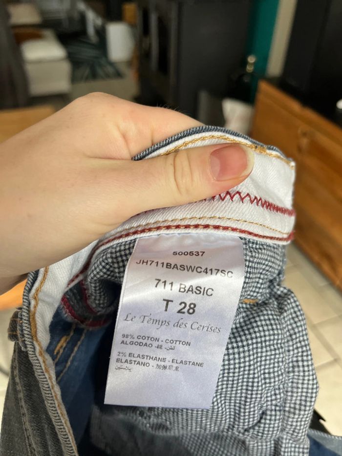 Jean 700/11 T28