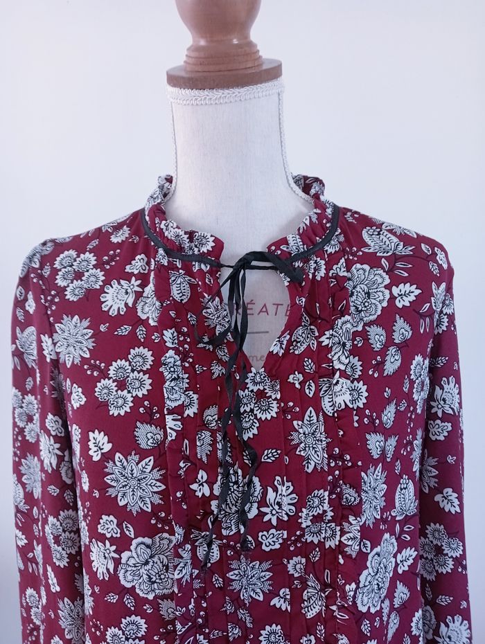 Magnifique blouse violette à fleurs taille 36 - photo numéro 3