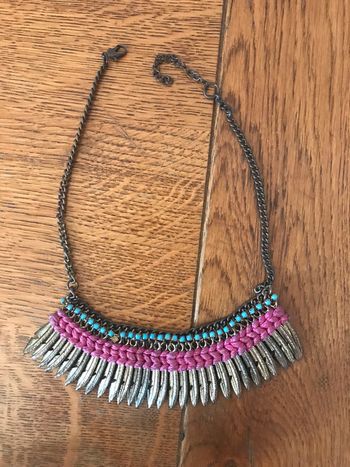 Collier multicolore