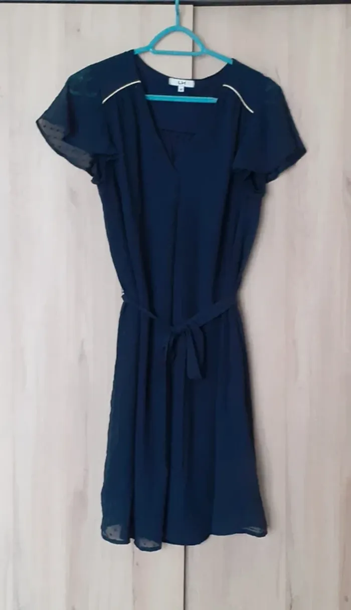 Robe marine en voilage