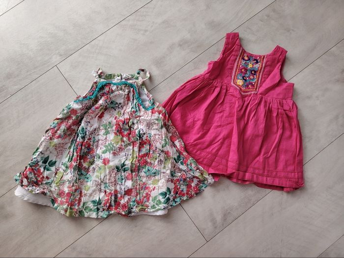 Lot de 2 robes 9 mois