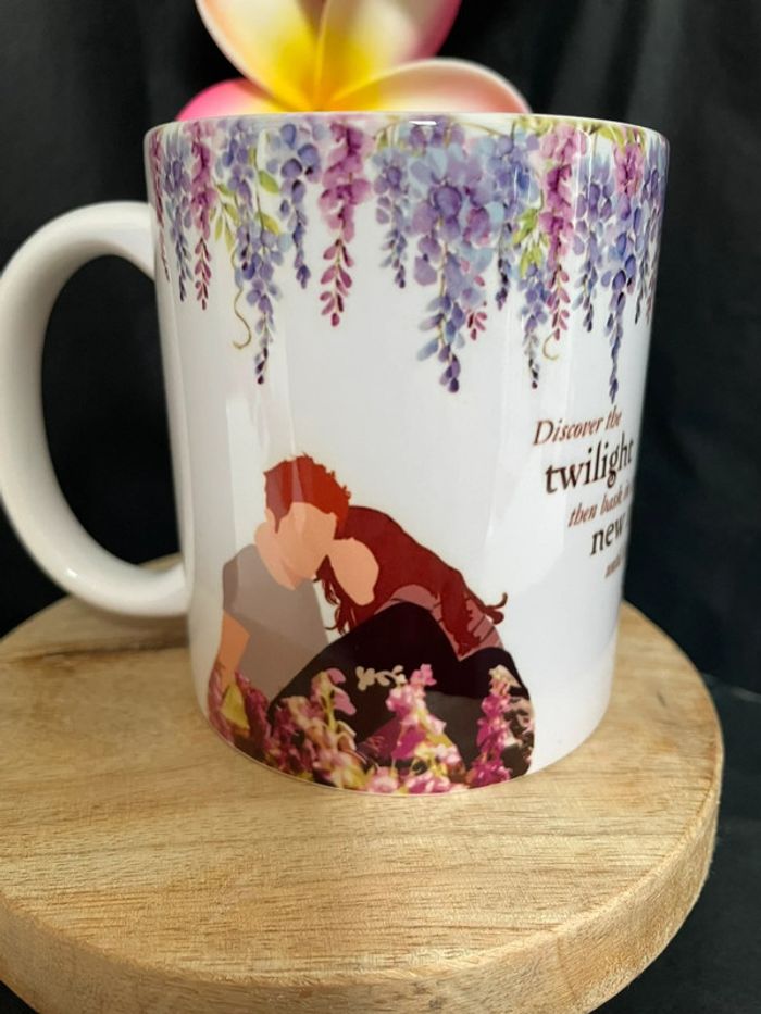 🩸 Mug Twilight – L’amour éternel entre Bella et Edward 🌙