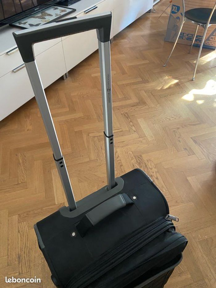 Valise de cabine noir Francesco Molinary taille h55xl 36xl 22 4 roues avec sécurité pour bloqué - photo numéro 2