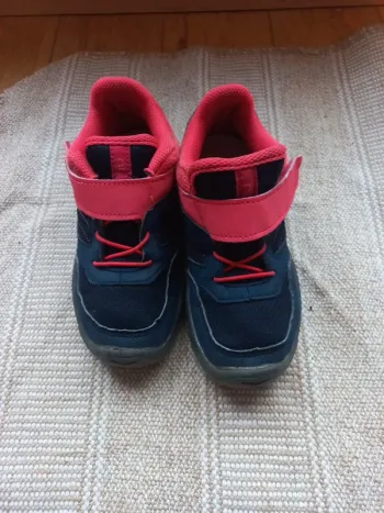 Chaussure rendo enfant décathlon.