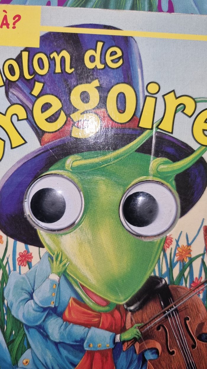 Livres pop-up et yeux animés - photo numéro 6