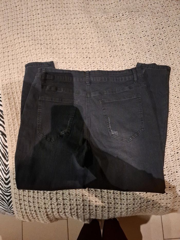 Pantalon jean noir - photo numéro 4