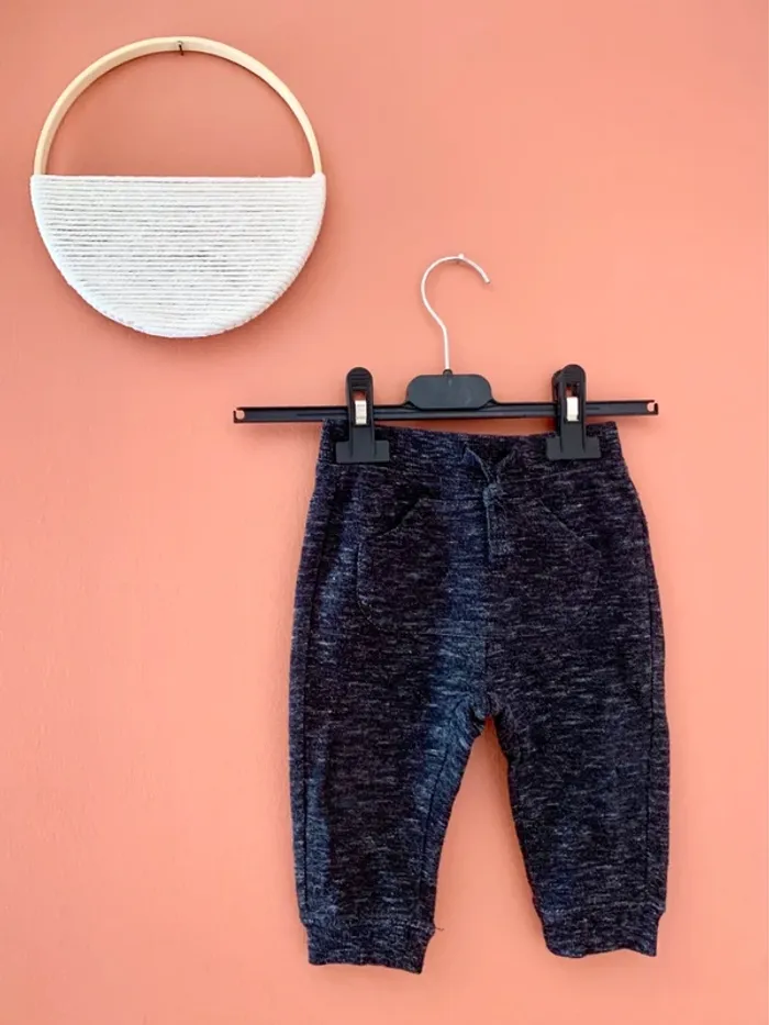 🖤 Pantalon/jogging noir Pat & Ripaton – 9 mois