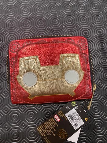 Portefeuille disney star wars iron man loungefly