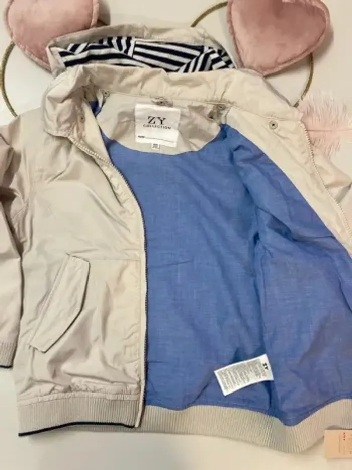 Veste imperméable garçon (neuf) - Taille 8 ans - photo numéro 6