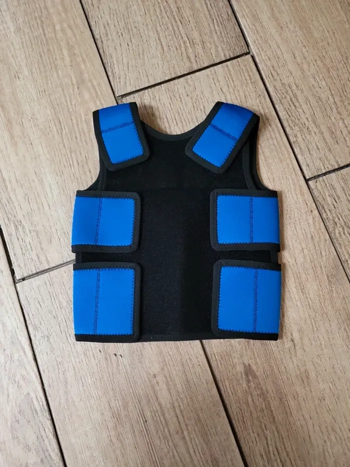 Gilet de compression sensorielle pour les enfants autistes - photo numéro 2