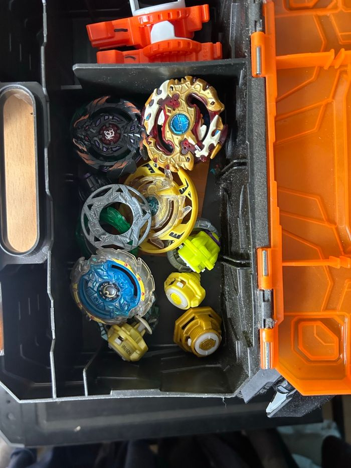 Toupies beyblades burst - photo numéro 4