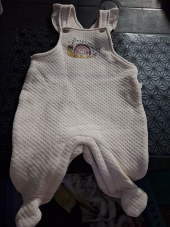 Lots vêtements fille 1 mois