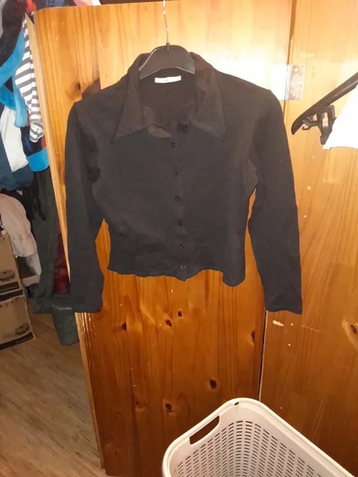 Chemise noire