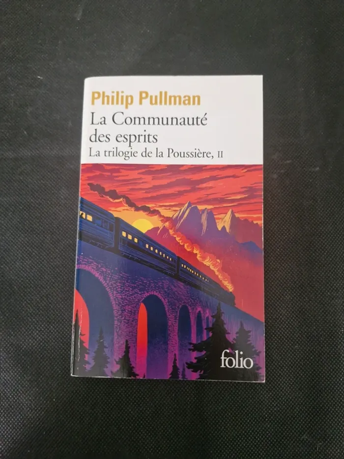 La Trilogie De La Poussière Tome 2 - La Communauté Des Esprits - Philip Pullman - photo numéro 2