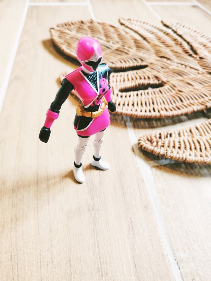 🙅 Power rangers ninja steel figurine articulée du ranger rose marque bandai - photo numéro 3