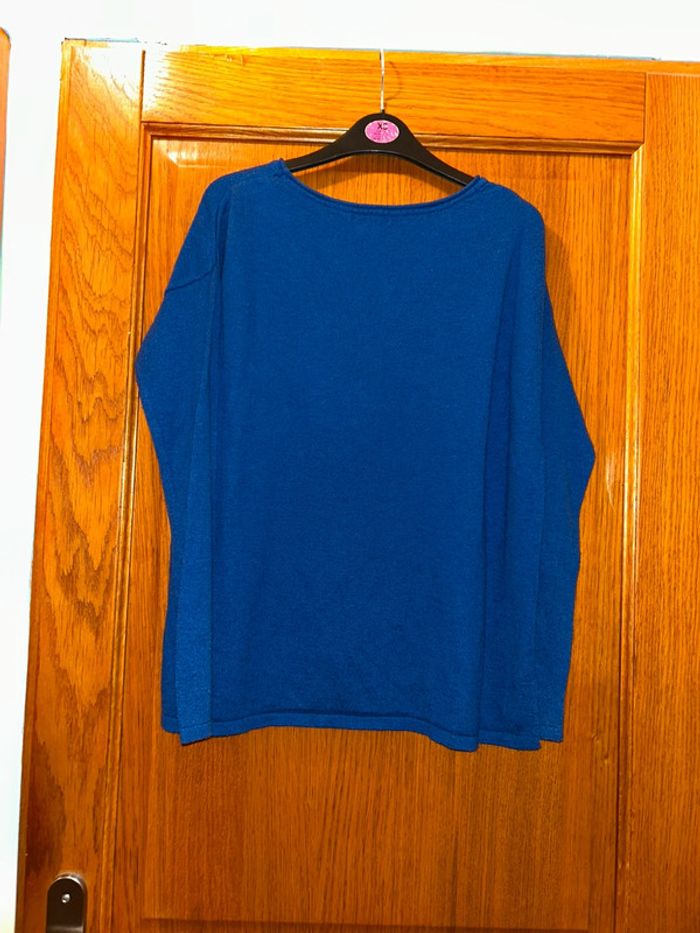 Pull bleu - photo numéro 2
