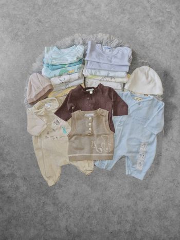lot 19 vêtements bébé garçon naissance / 1 mois