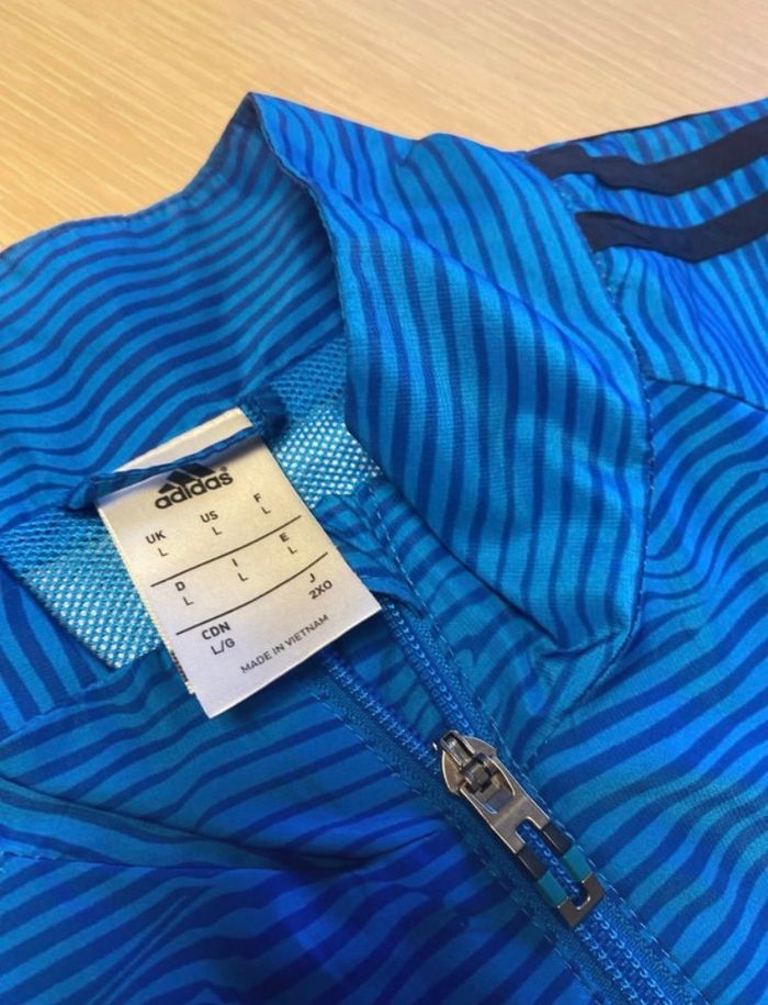 Haut de survêtement de sport foot Adidas Champions League Real Madrid - photo numéro 2