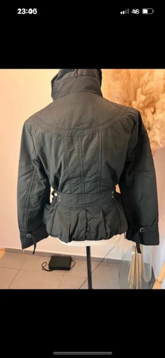 Blouson hiver court noir - photo numéro 5