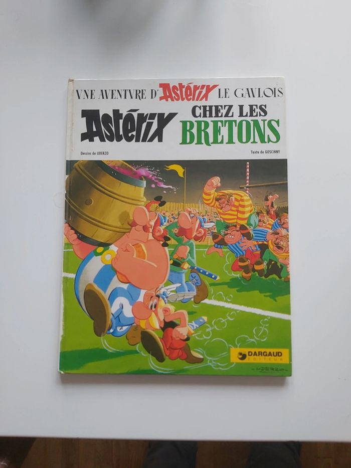 🦋 BD Asterix chez les bretons