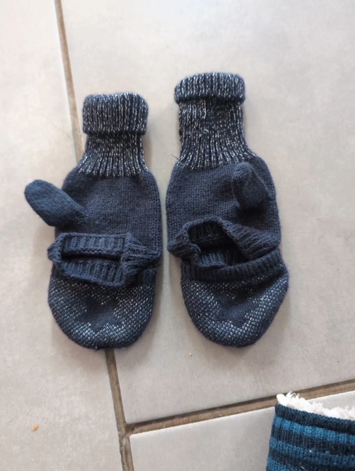 Lot gants et snood - photo numéro 2