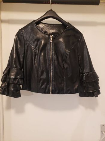 Jolie veste courte originale