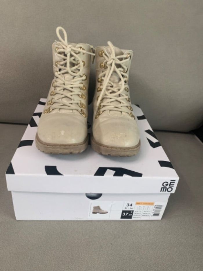 Bottines beige doré