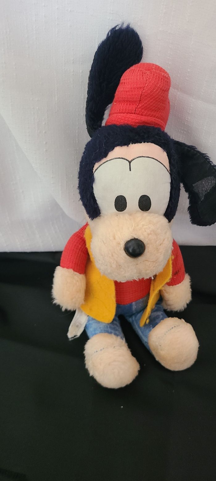 peluche années 80 loufoque rare vintage gilet jaune & chemise et jeans rouges ! Disney Plushy - photo numéro 8