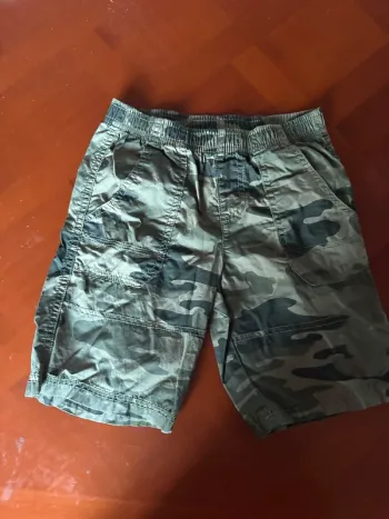 Short militaire, garçon, taille 5/6ans