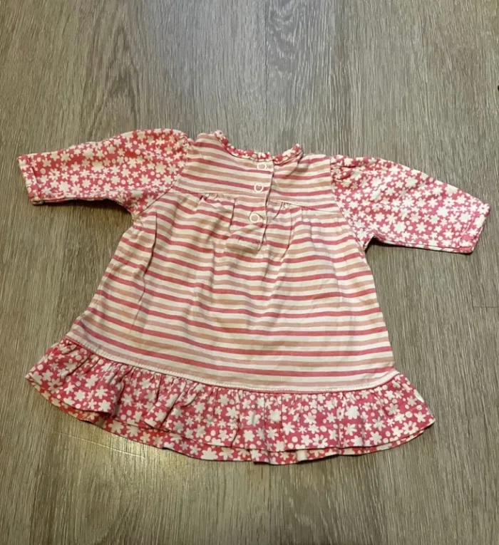 Robe manche longues 1 mois - photo numéro 2