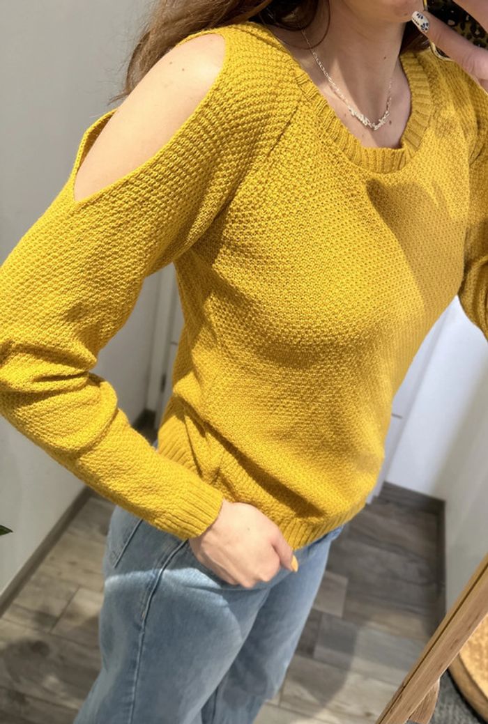 Pull Boohoo taille S - photo numéro 3