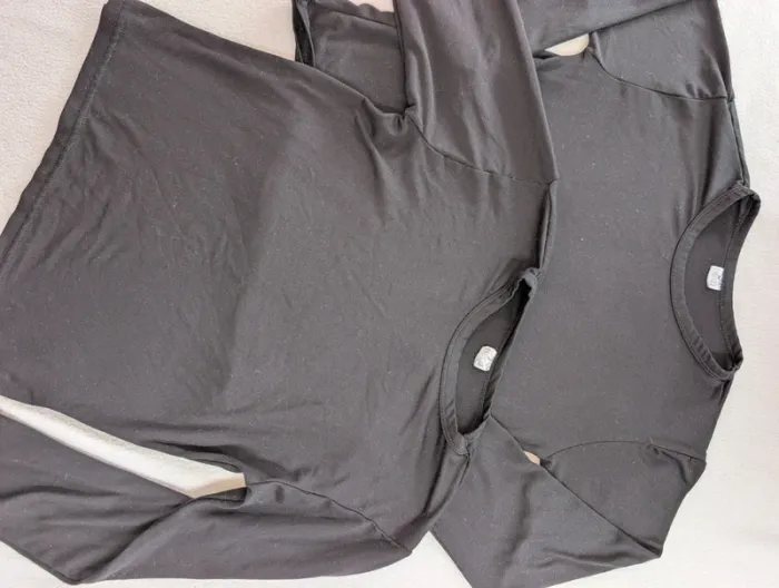 Sous pull noir 116/122 - photo numéro 2