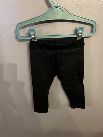 Lot de 3 bas en taille 9 mois