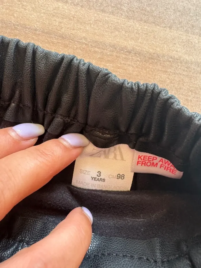 Jupe short Zara 3 ans - photo numéro 3