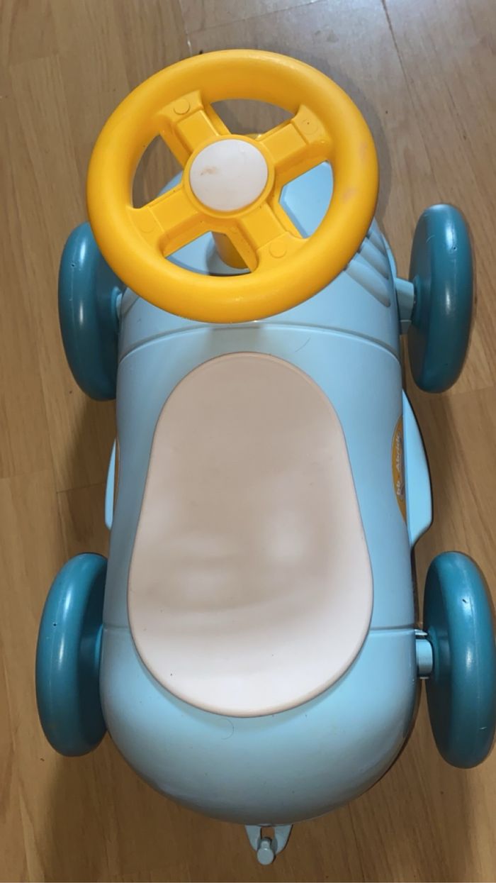 Voiture en plastique (bb abrick) jusqu’à 3 ans - photo numéro 5