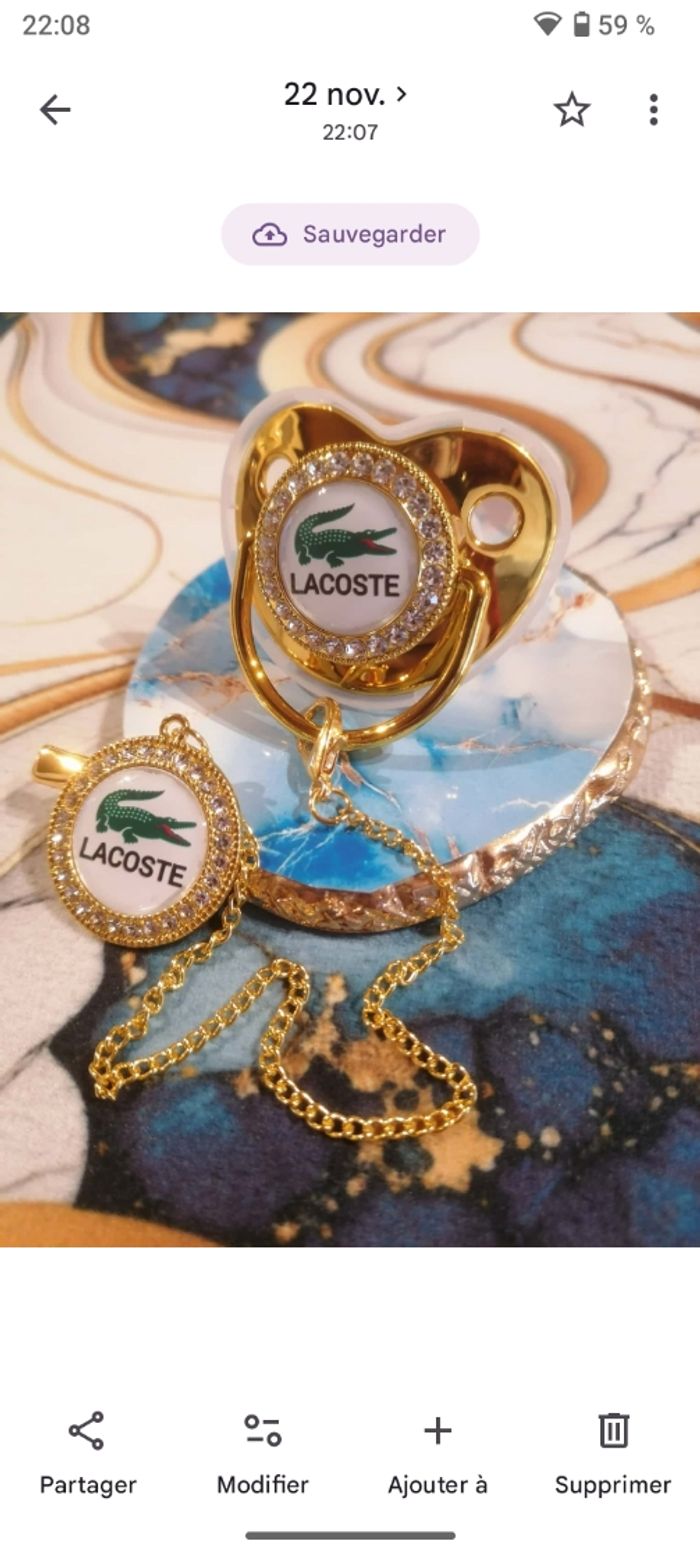 Tétine Lacoste - photo numéro 2