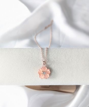 Collier fleur 