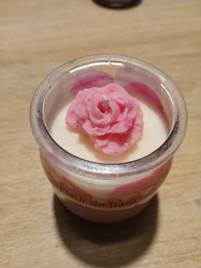 Bougie senteur fleur de tiaré - photo numéro 2
