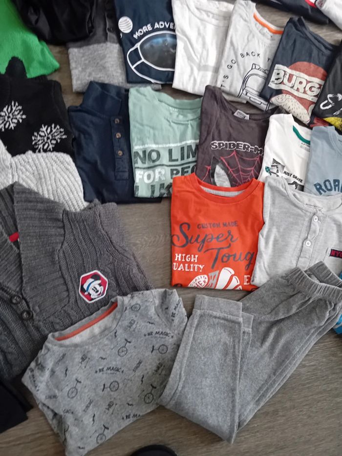 Gros lot 6 ans garçon 46 pièces  tbe - photo numéro 5