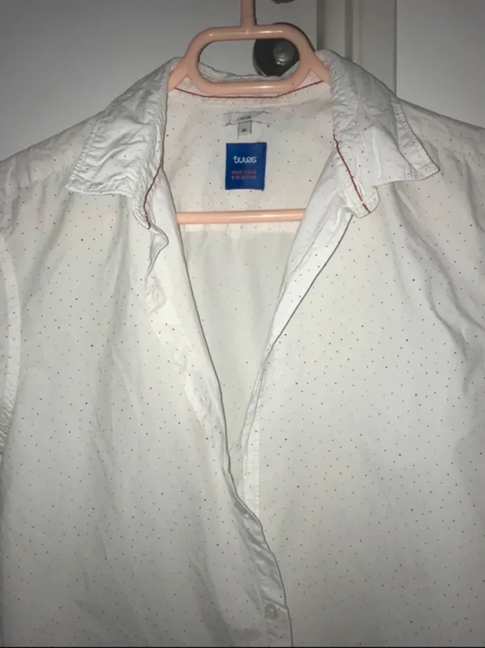 marque jules homme slim M chemise manches courtes Blanche avec points bleu et rouge - photo numéro 2