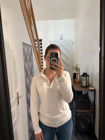 Chemisier col V blanc manches longues détails dorés et satin taille L marque 123