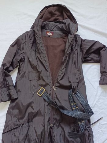 Manteau léger/chaud t.42