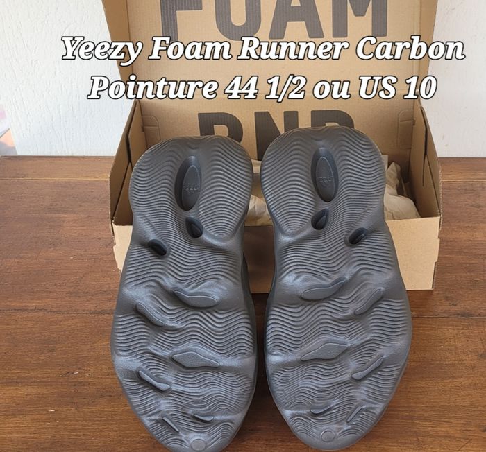 Adidas Baskets Yeezy Foam Runner Carbon Pointure 44 1/2 ou US 10- Réf IG5349- Neuf & Boite Origine - photo numéro 2