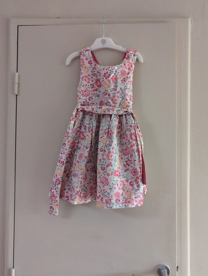 Lot de 2 robes à fleurs fille 5 ans Sergent Major Neuf - photo numéro 2
