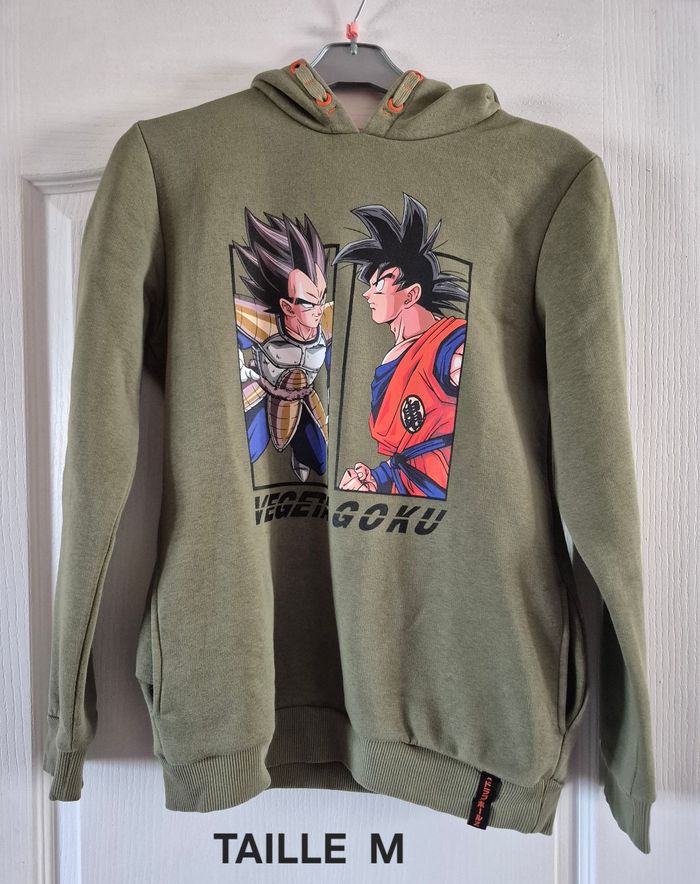 Sweat a capuche dragon ball taille M