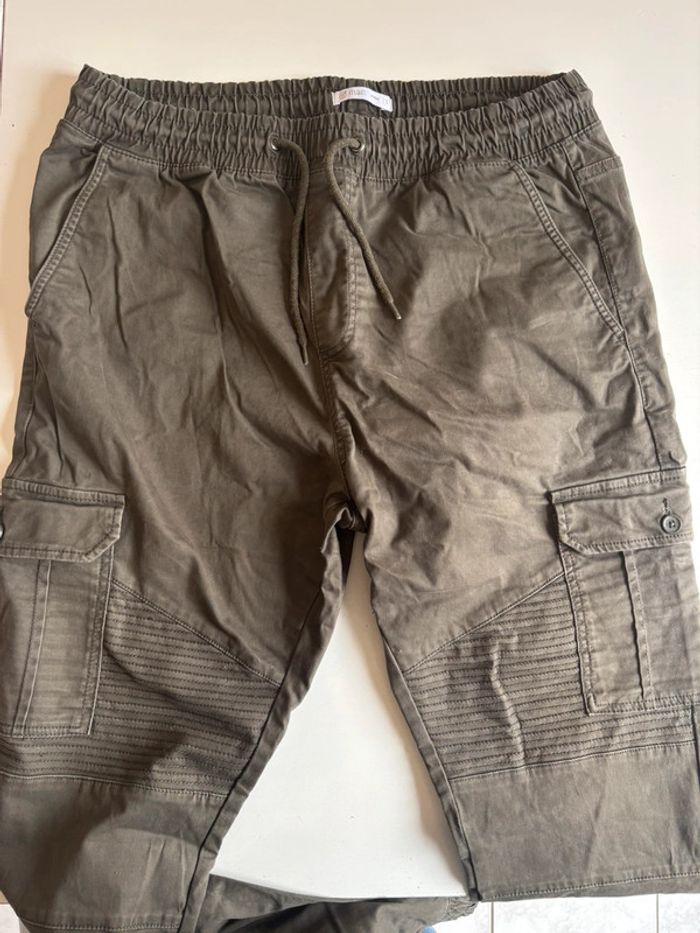Pantalon cargo homme - photo numéro 3