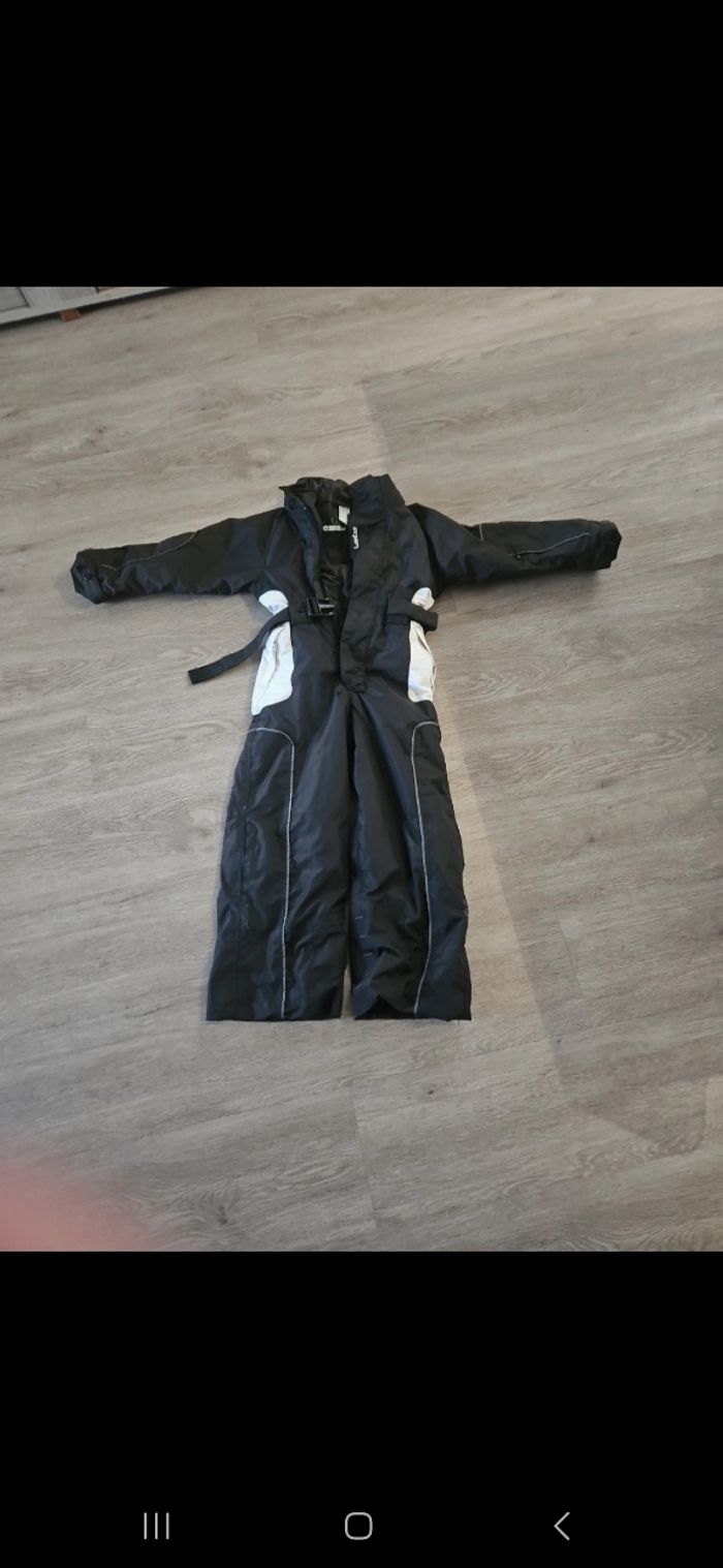 Combinaison de ski