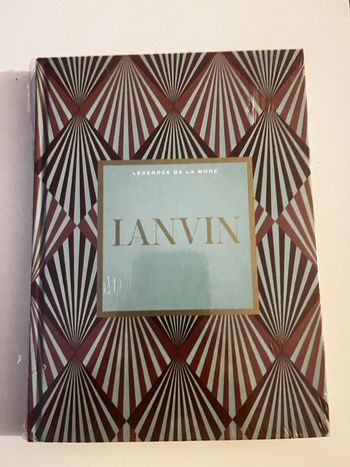 Livre les légende de la mode sous blister