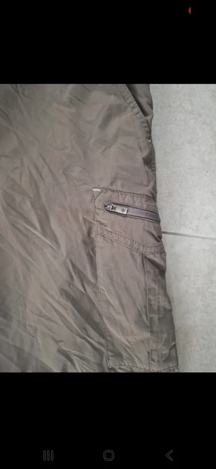 Short cargo randonnée  kaki Colombia vintage xxl très bon état - photo numéro 2